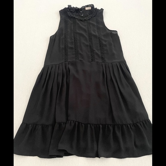 𝅺Aritzia Sunday Best Raleigh Sleeveless Dress - Picture 4 of 10